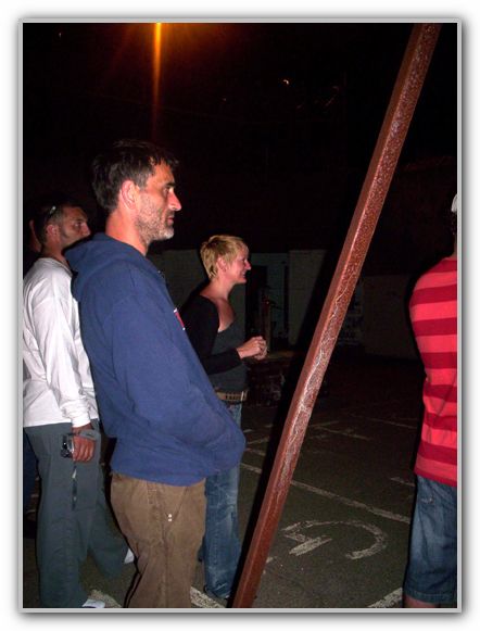 DJ & Cousins Stuart & Karen in excerise yard at Freo Prison Feb 14th 2007